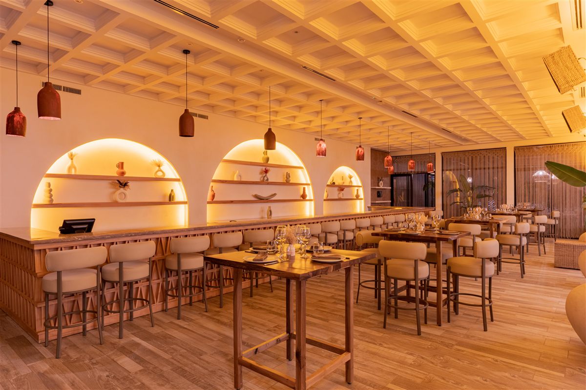 Nommōs Beach — bar